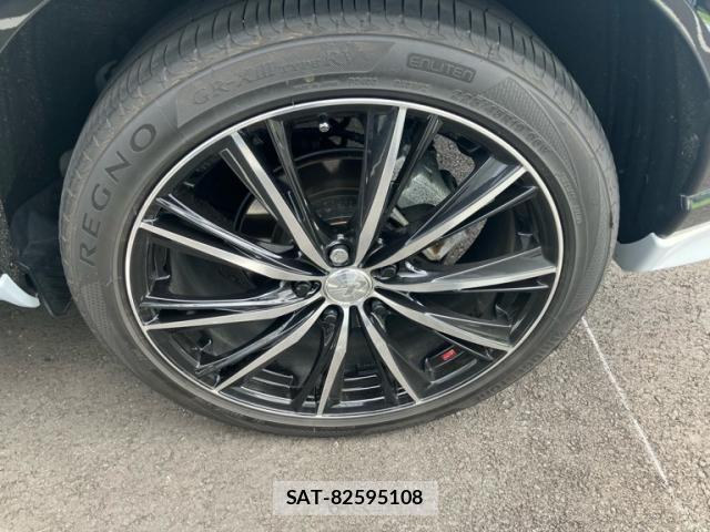 Honda VEZEL 2025-02 8797825-3