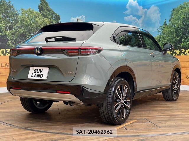 Honda VEZEL 2024-08 8797820-17