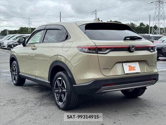 Honda VEZEL 2023-11 8797835-12