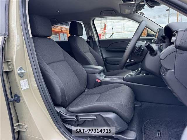 Honda VEZEL 2023-11 8797835-15