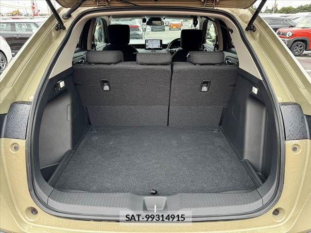 Honda VEZEL 2023-11 8797835-18