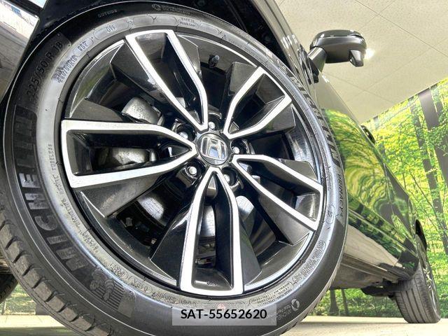 Honda VEZEL 2021-05 8797828-13