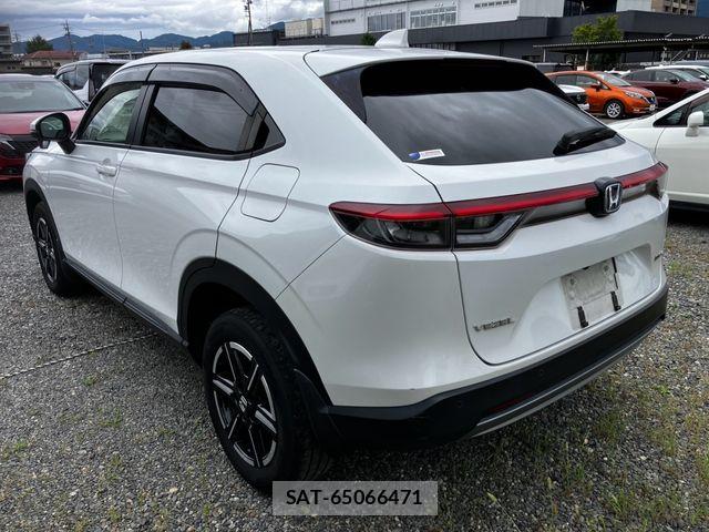 Honda VEZEL 2023-12 8797838-2