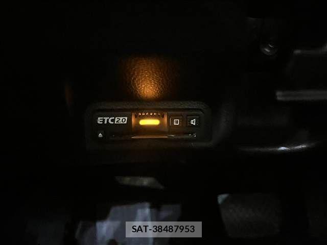 Honda VEZEL 2024-12 8797826-22