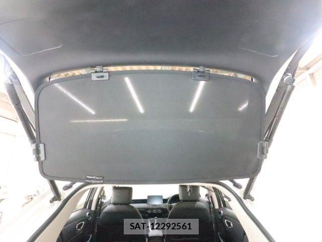 Honda VEZEL 2023-11 8797824-11