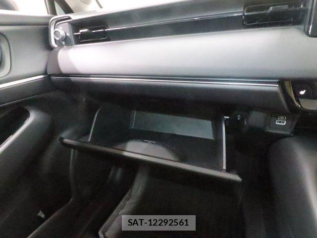Honda VEZEL 2023-11 8797824-27