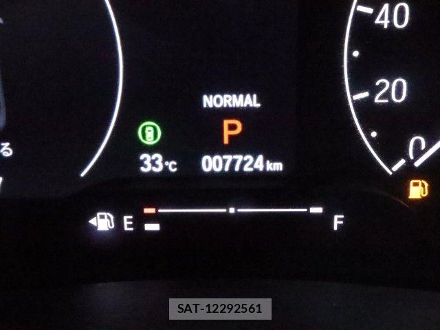 Honda VEZEL 2023-11 8797824-28