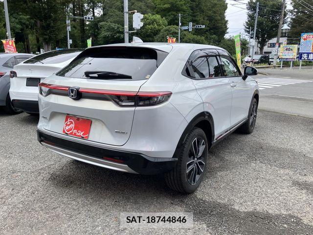 Honda VEZEL 2023-10 8832297-2
