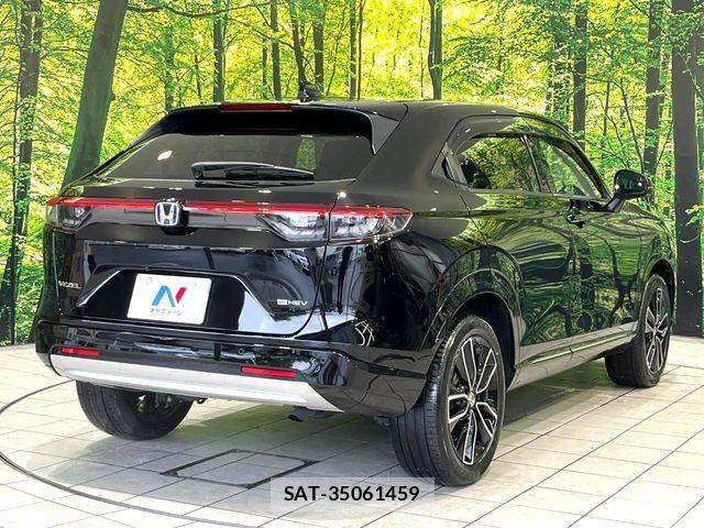 Honda VEZEL 2021-12 8832302-17