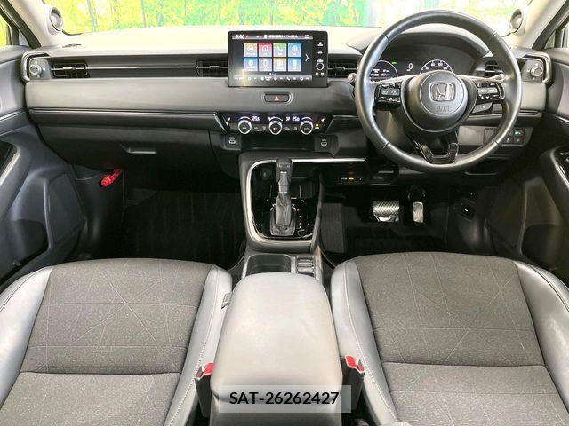 Honda VEZEL 2022-04 8832295-1