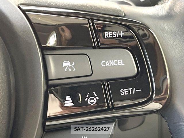 Honda VEZEL 2022-04 8832295-4