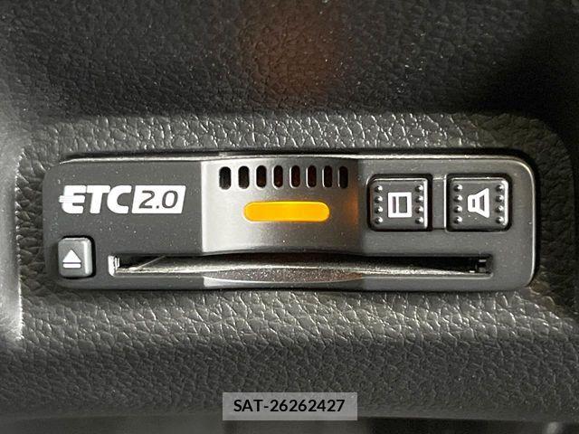 Honda VEZEL 2022-04 8832295-6