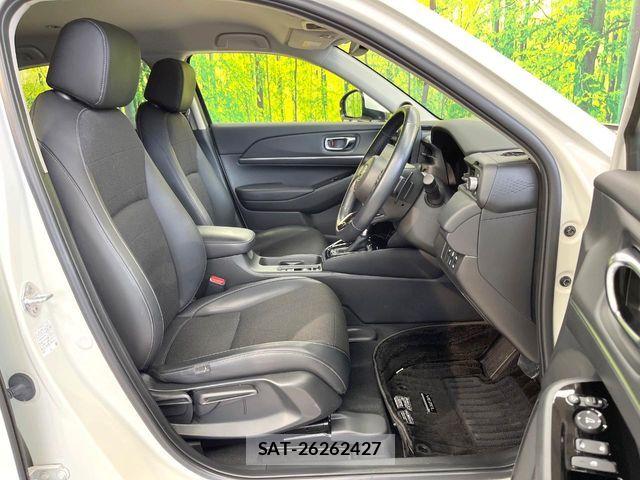 Honda VEZEL 2022-04 8832295-7
