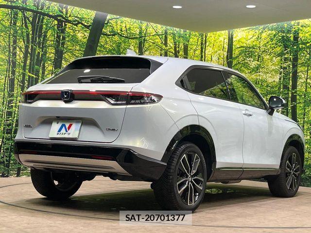 Honda VEZEL 2022-02 8832292-16