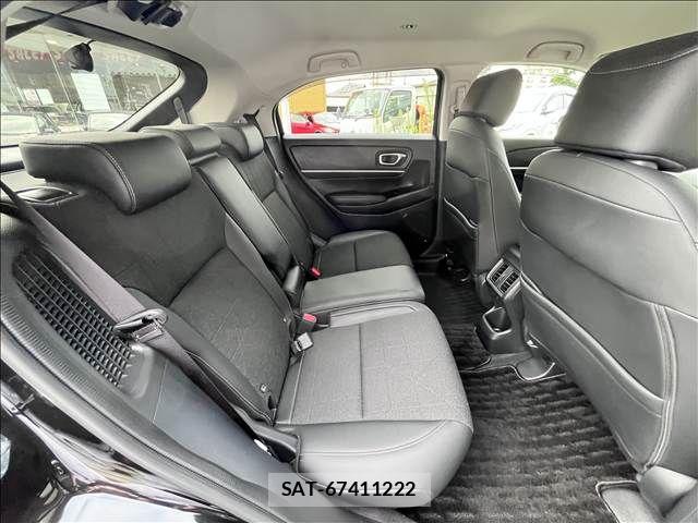Honda VEZEL 2021-10 8832298-12
