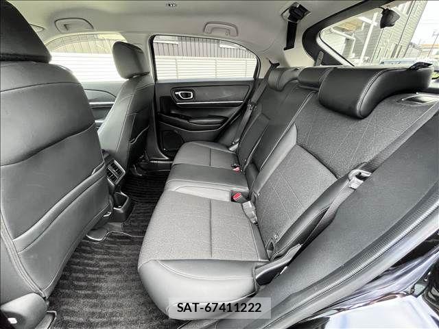 Honda VEZEL 2021-10 8832298-14