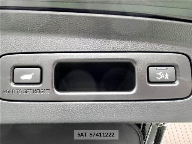 Honda VEZEL 2021-10 8832298-16