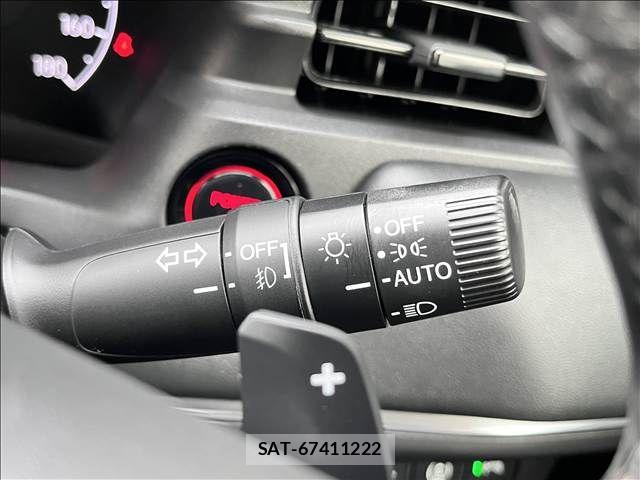 Honda VEZEL 2021-10 8832298-23
