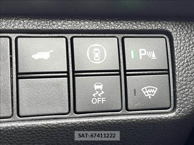 Honda VEZEL 2021-10 8832298-26