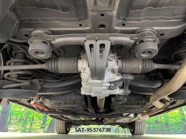 Honda VEZEL 2024-06 8832281-18