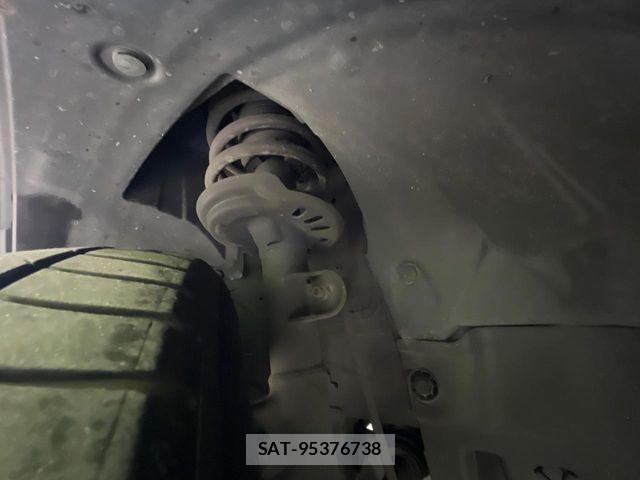Honda VEZEL 2024-06 8832281-19