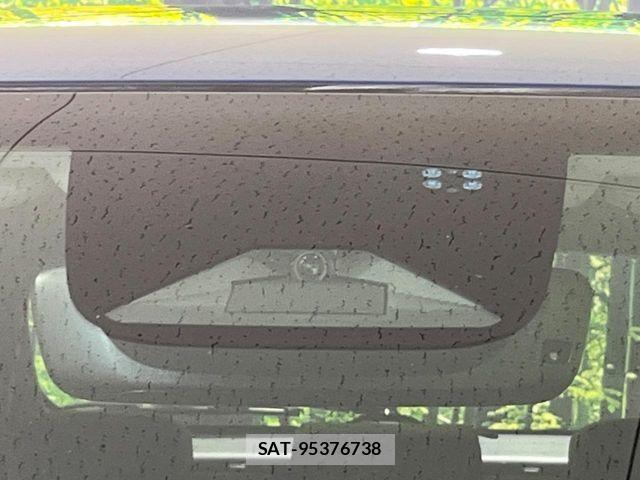 Honda VEZEL 2024-06 8832281-2