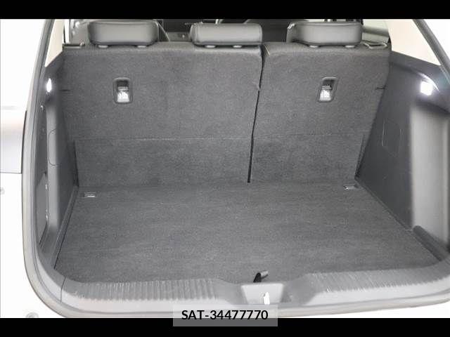 Honda VEZEL 2021-09 8832308-13