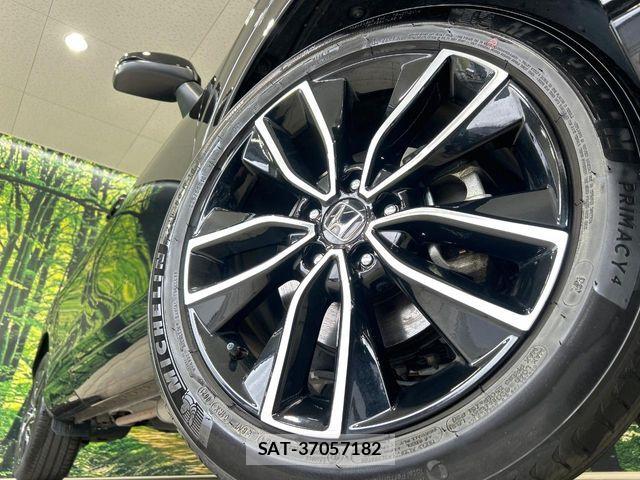 Honda VEZEL 2021-11 8832301-11