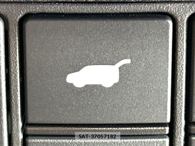 Honda VEZEL 2021-11 8832301-6