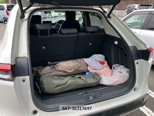 Honda VEZEL 2021-12 8832309-3