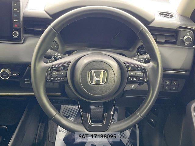 Honda VEZEL 2022-04 8850981-10