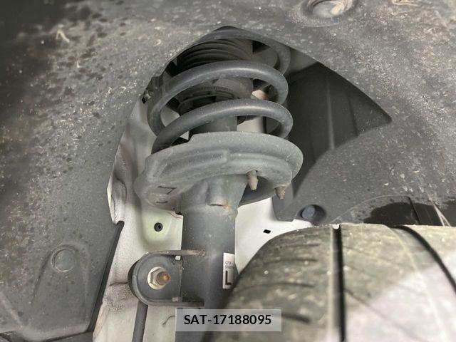 Honda VEZEL 2022-04 8850981-19