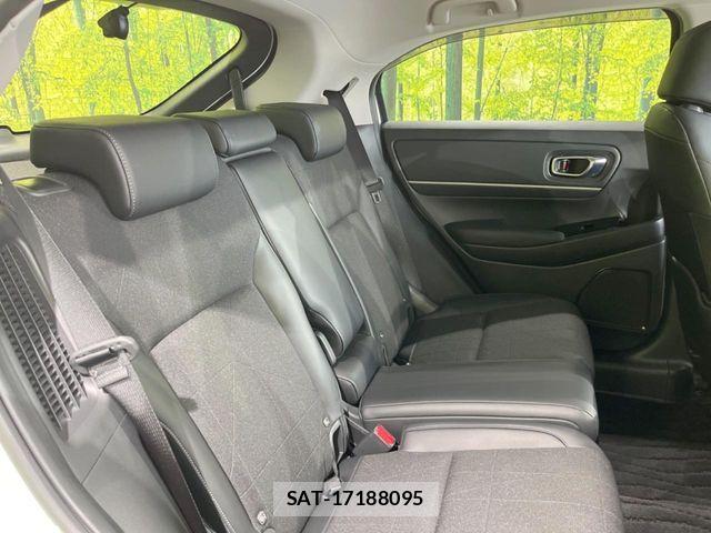 Honda VEZEL 2022-04 8850981-8