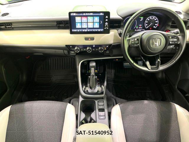 Honda VEZEL 2024-03 8850980-2