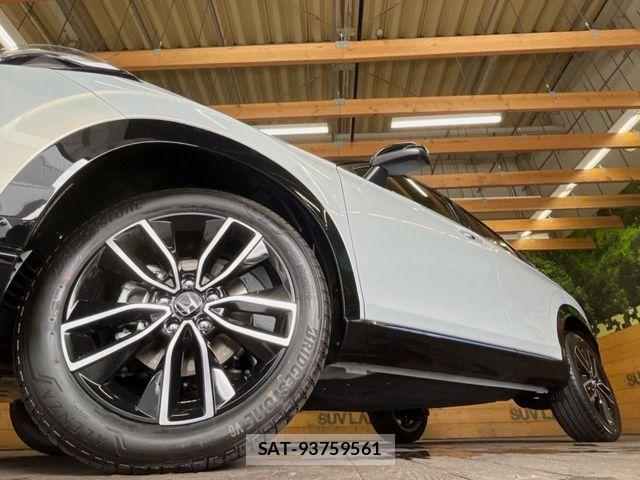 Honda VEZEL 2026-08 8850974-12