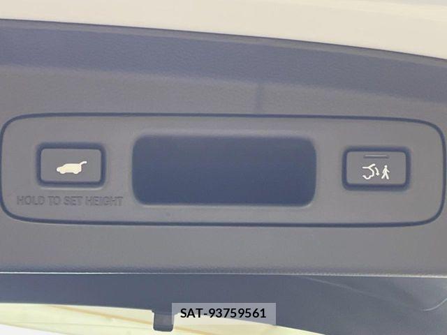 Honda VEZEL 2026-08 8850974-6