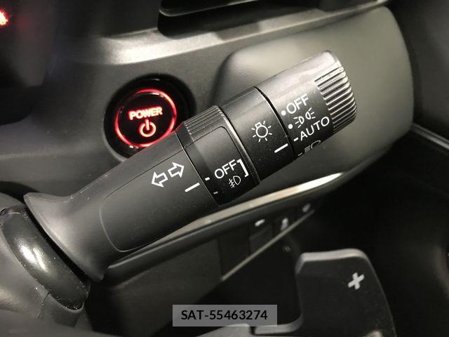 Honda VEZEL 2022-06 8850982-22