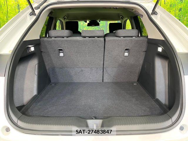 Honda VEZEL 2023-11 8850819-10
