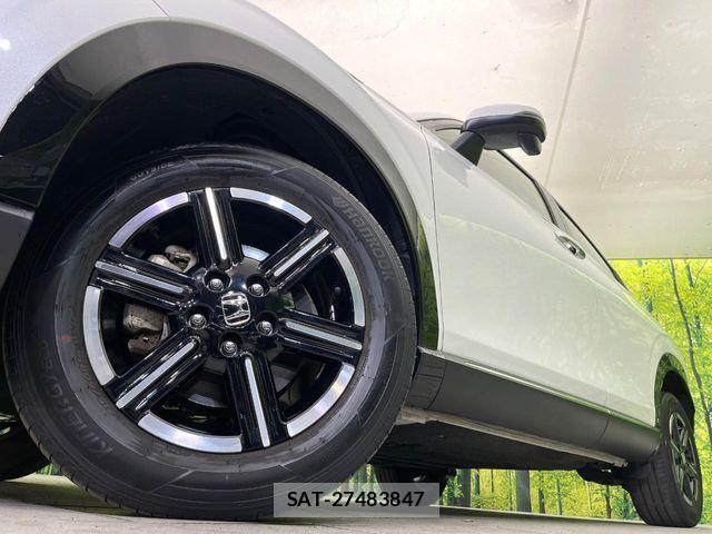 Honda VEZEL 2023-11 8850819-12