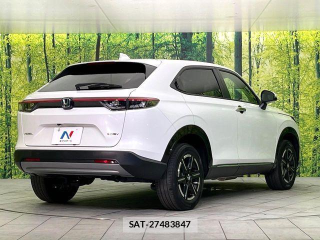 Honda VEZEL 2023-11 8850819-16