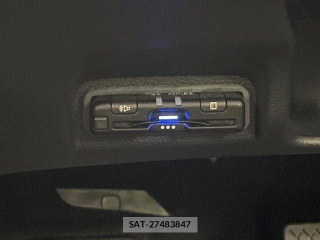 Honda VEZEL 2023-11 8850819-5