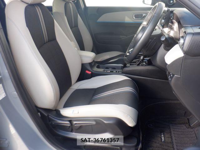 Honda VEZEL 2024-08 8850976-14