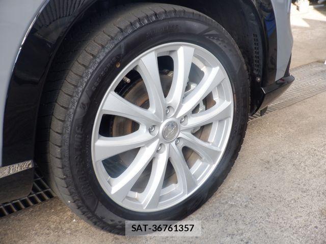 Honda VEZEL 2024-08 8850976-19