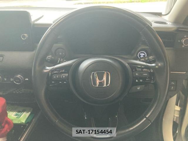 Honda VEZEL 2025-01 8850979-13