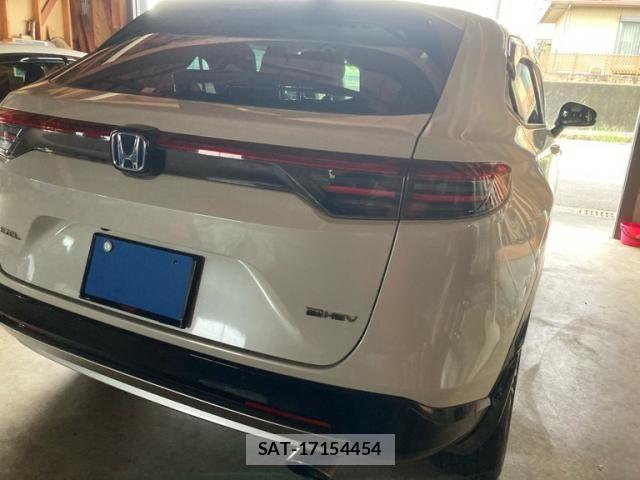Honda VEZEL 2025-01 8850979-3