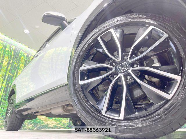 Honda VEZEL 2021-07 8850986-12