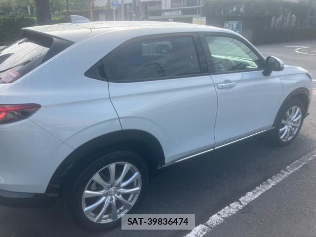 Honda VEZEL 2021-11 8872341-3
