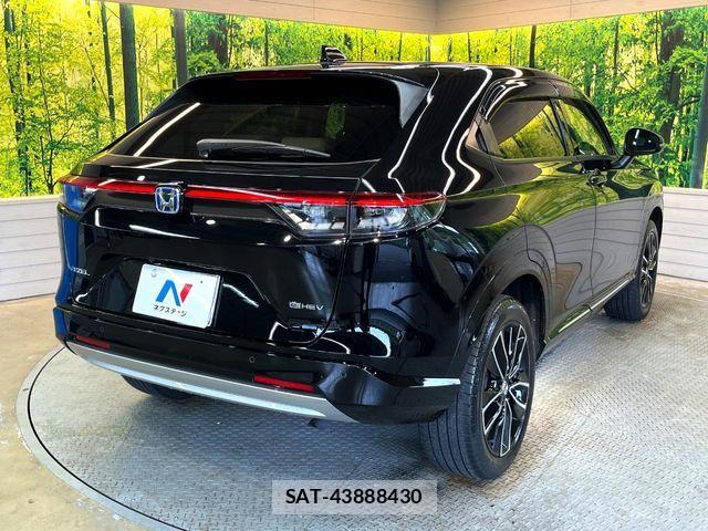 Honda VEZEL 2024-03 8872338-16
