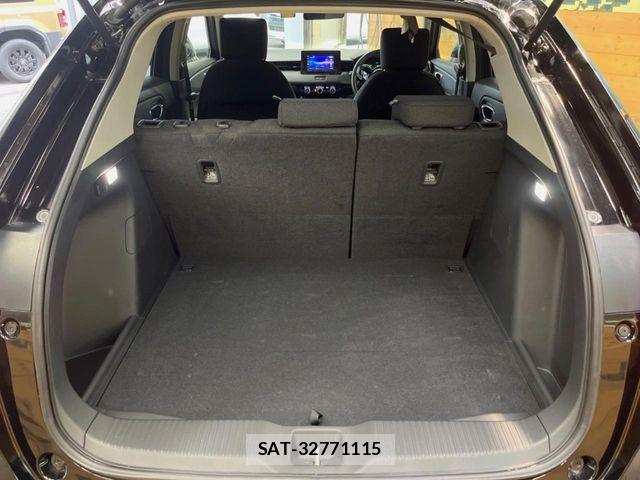 Honda VEZEL 2024-02 8882788-9