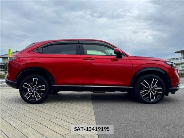 Honda VEZEL 2023-09 8882779-11